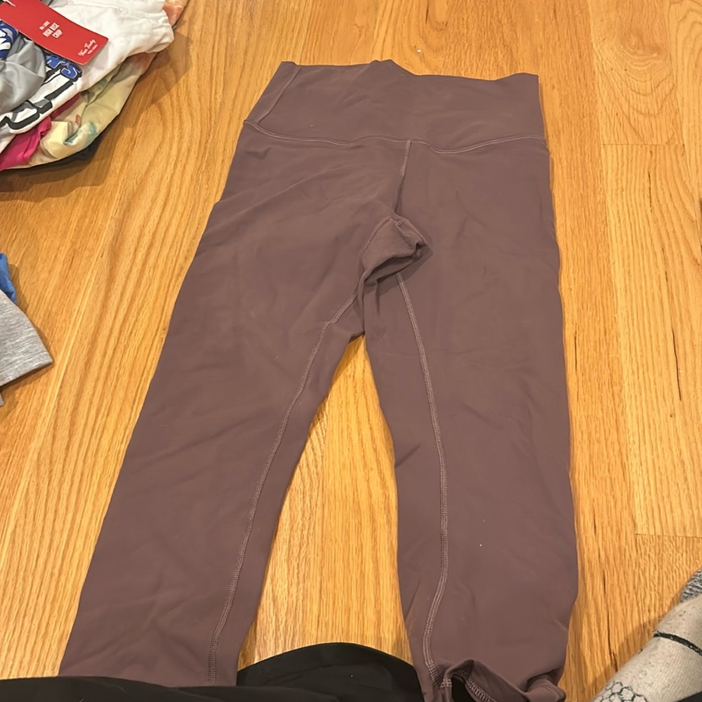 purple/grey cropped lulu leggings